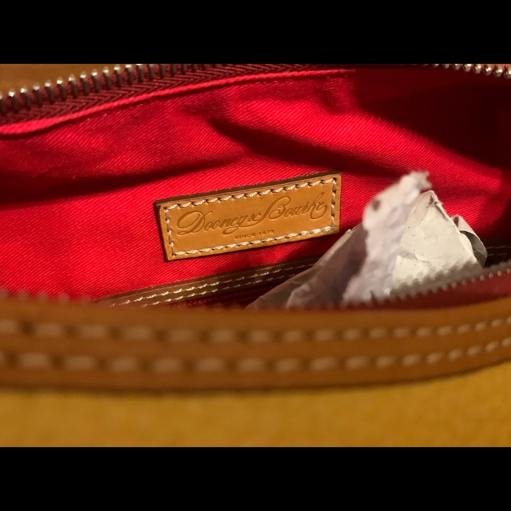 Purse - Picture 2 of 2